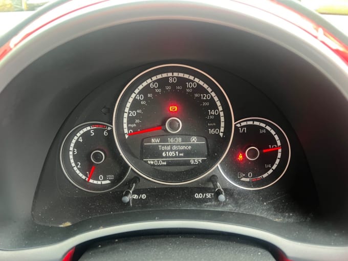 2025 Volkswagen Beetle