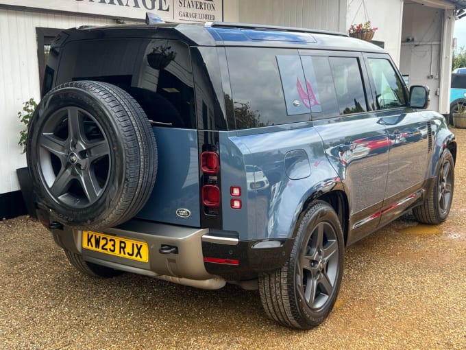 2024 Land Rover Defender