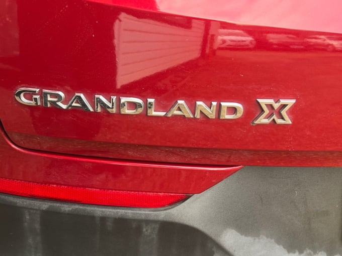 2025 Vauxhall Grandland X