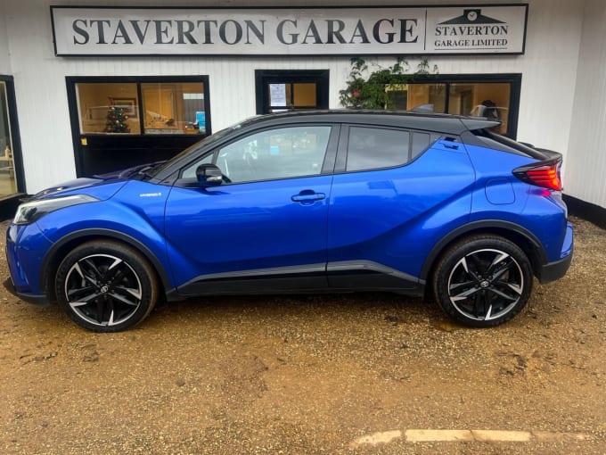 2025 Toyota C-hr