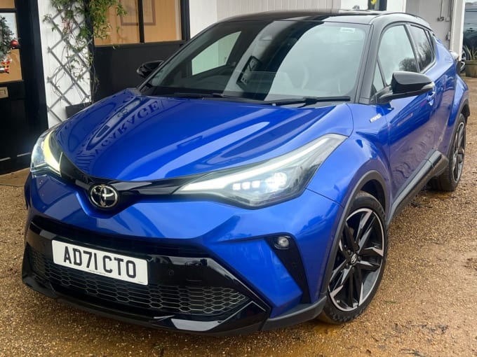 2025 Toyota C-hr