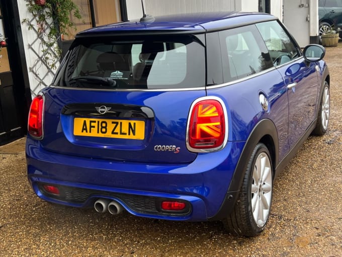 2025 Mini Hatch