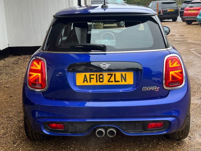 2025 Mini Hatch