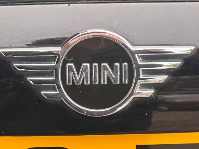 2025 Mini Hatch