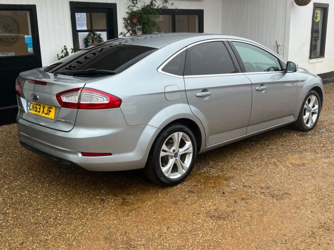 2025 Ford Mondeo