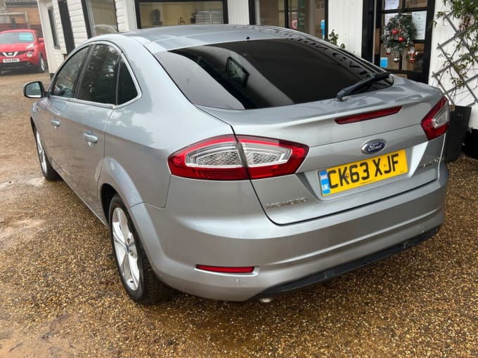 2025 Ford Mondeo