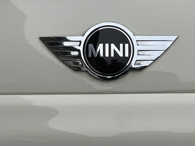 2025 Mini Hatch