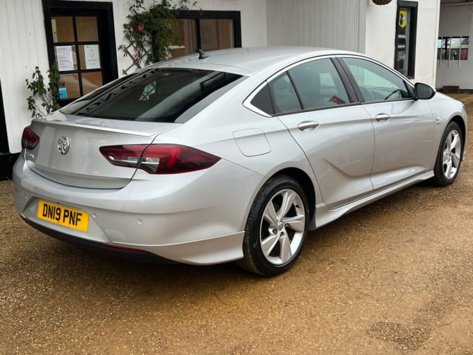 2025 Vauxhall Insignia