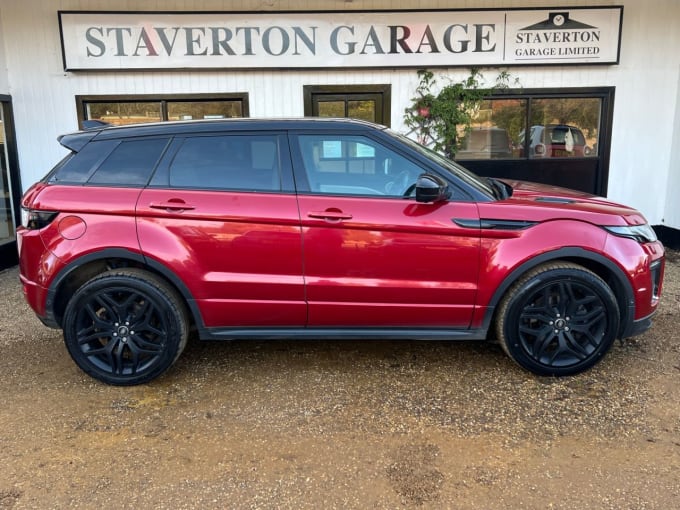 2025 Land Rover Range Rover Evoque