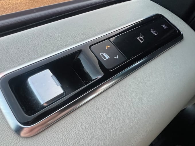 2018 Land Rover Range Rover