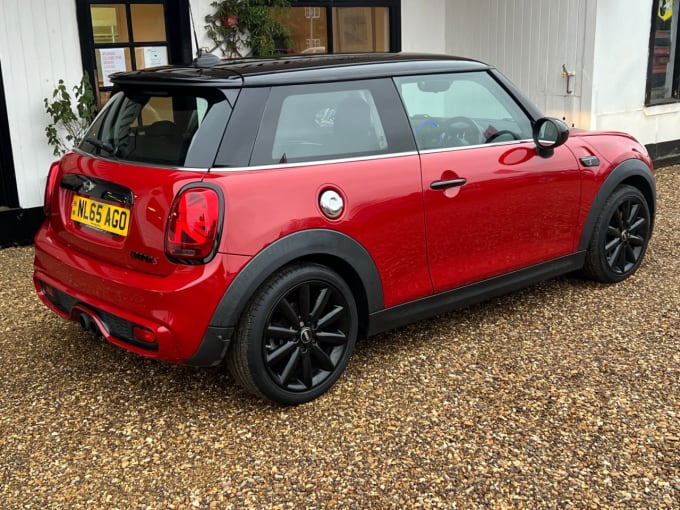 2025 Mini Hatch