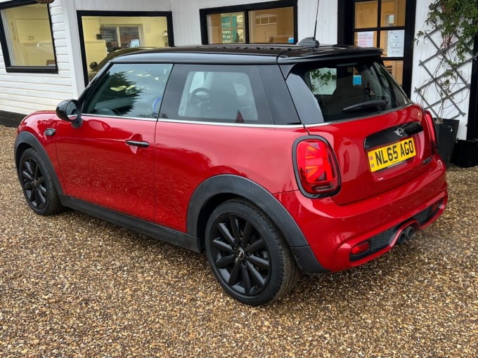 2025 Mini Hatch