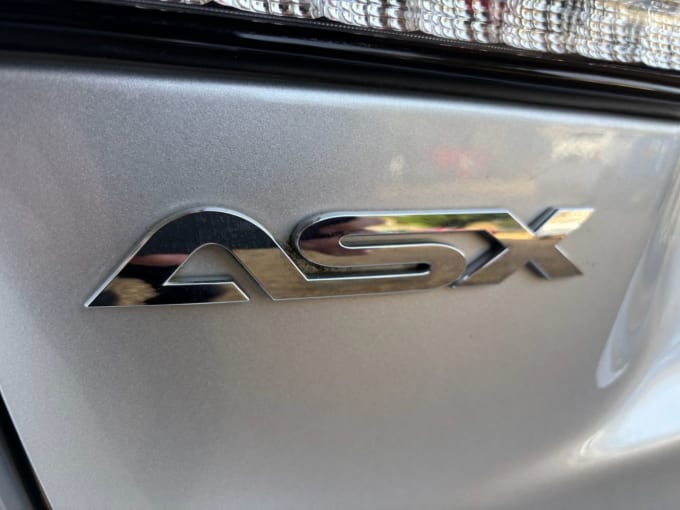 2025 Mitsubishi Asx