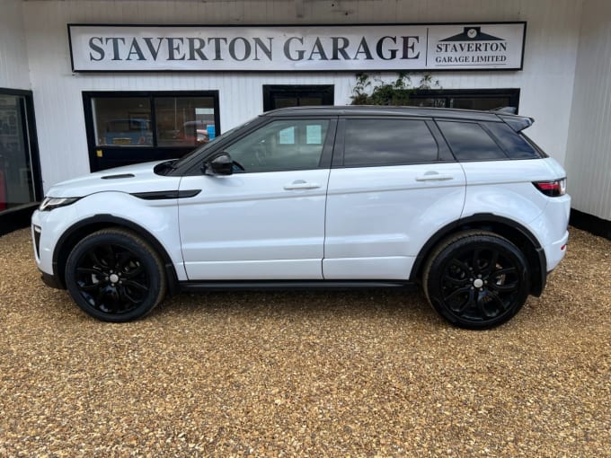 2025 Land Rover Range Rover Evoque