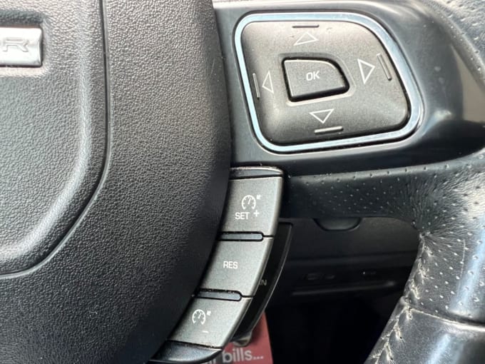 2025 Land Rover Range Rover Evoque