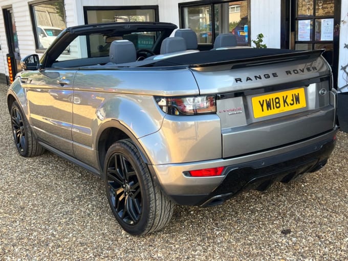 2025 Land Rover Range Rover Evoque