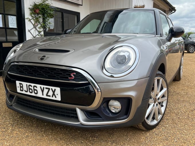 2025 Mini Clubman