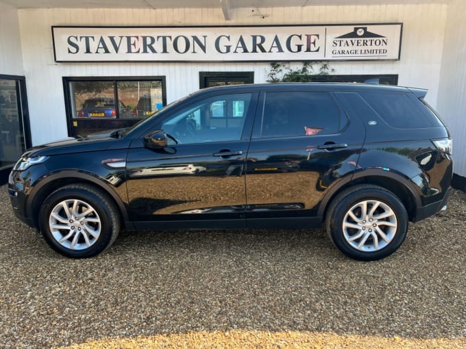 2025 Land Rover Discovery Sport