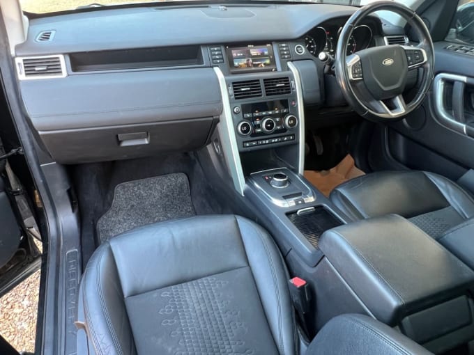 2025 Land Rover Discovery Sport