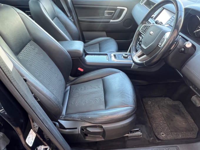 2025 Land Rover Discovery Sport