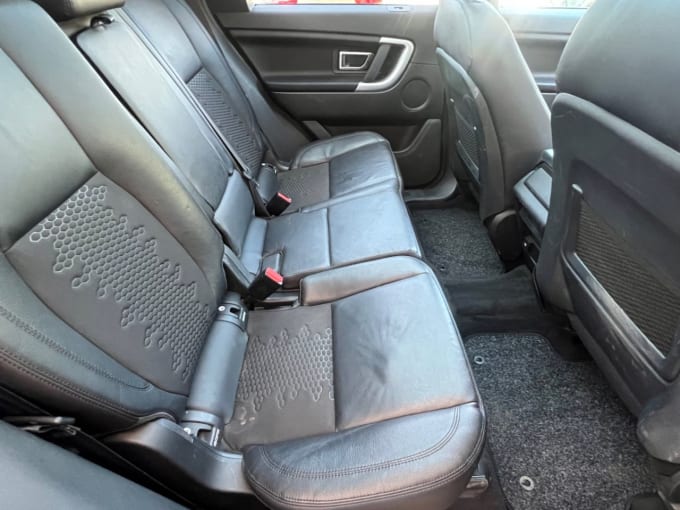 2025 Land Rover Discovery Sport