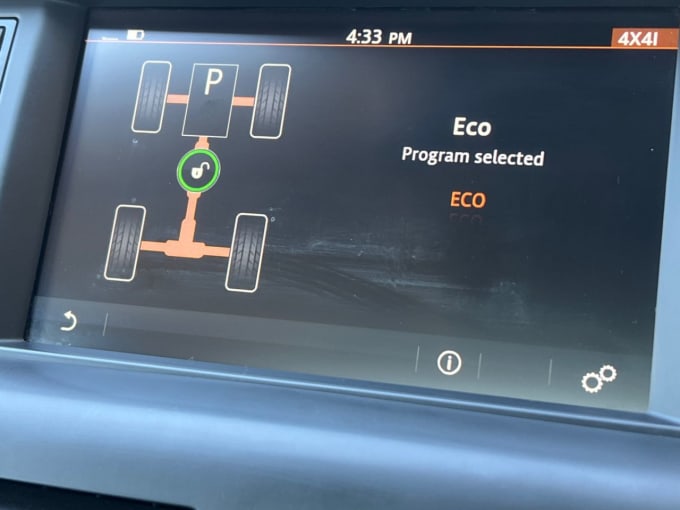 2025 Land Rover Discovery Sport