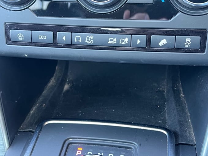 2025 Land Rover Discovery Sport