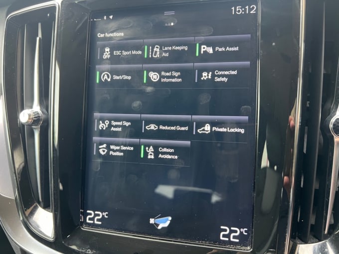 2025 Volvo V60