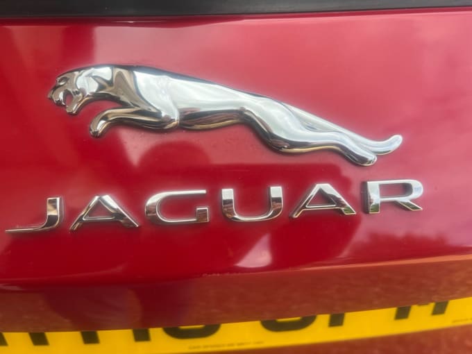 2025 Jaguar F-pace