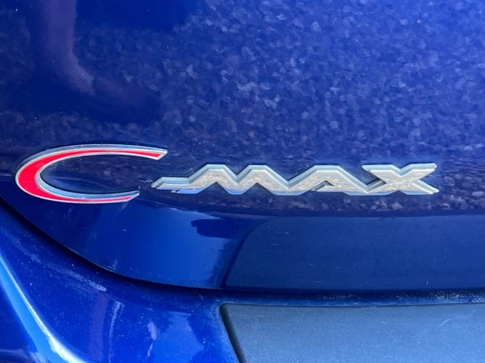 2025 Ford Grand C-max
