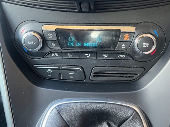 2025 Ford Grand C-max