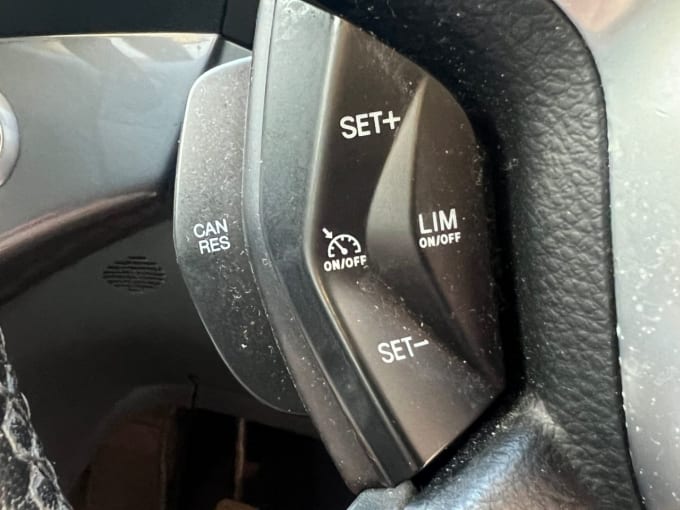 2025 Ford Grand C-max