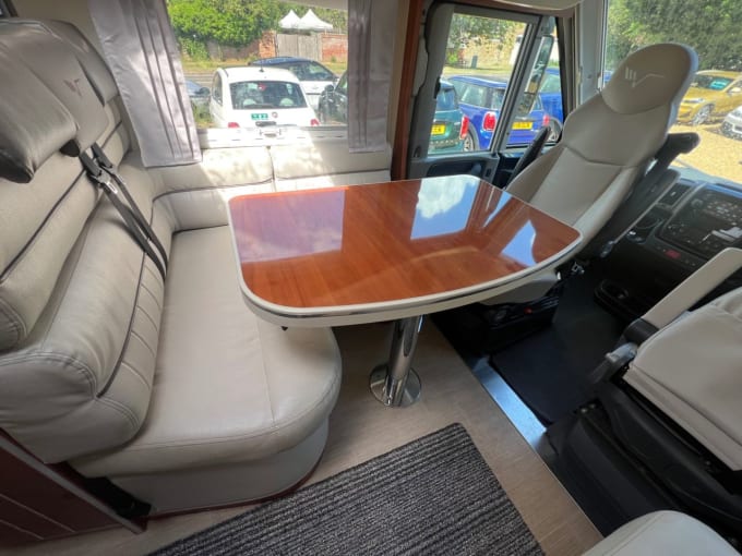 2025 Mobilvetta K-yacht Tekno Line