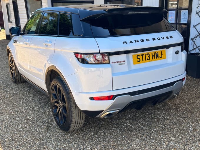 2025 Land Rover Range Rover Evoque