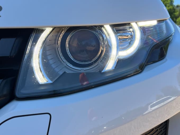 2025 Land Rover Range Rover Evoque