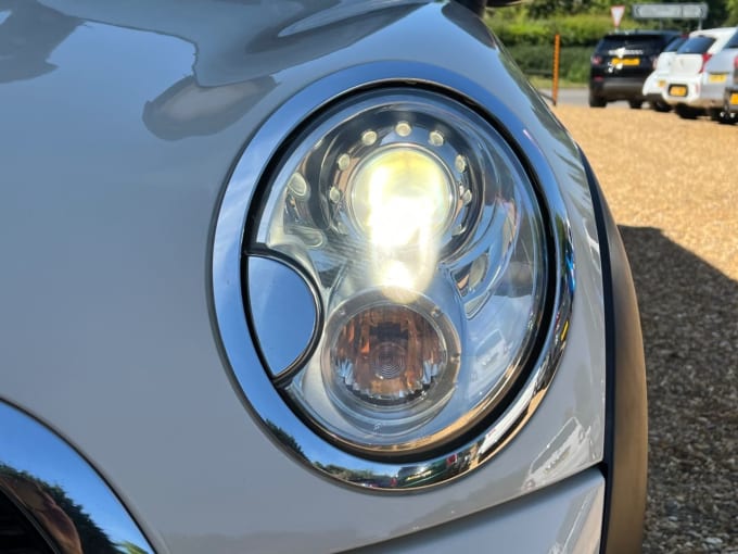2025 Mini Hatch