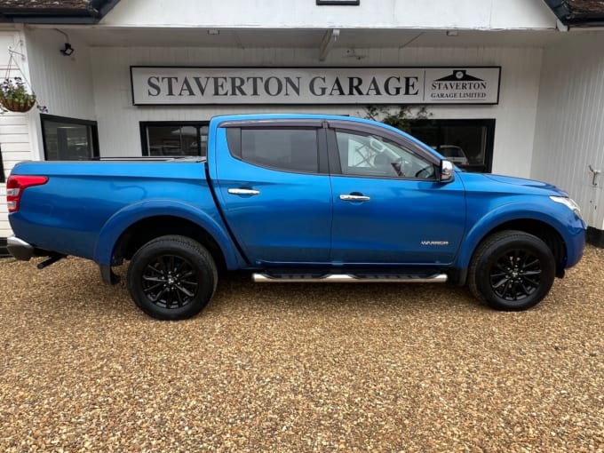 2025 Mitsubishi L200
