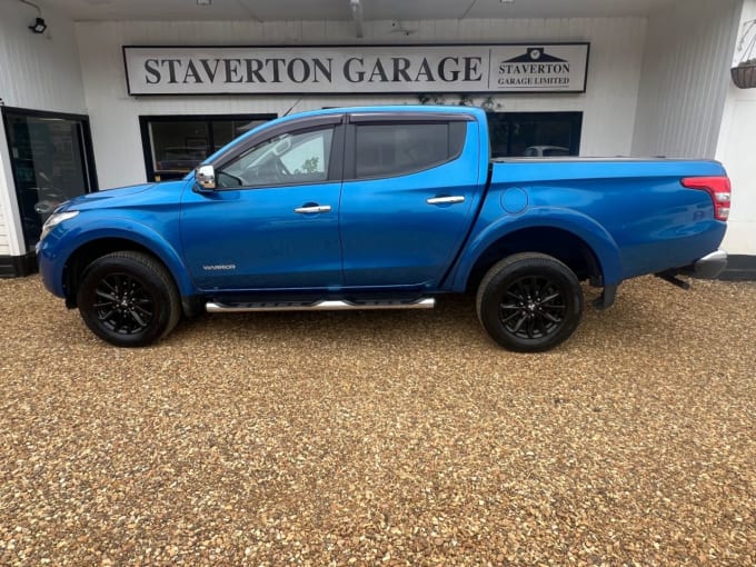 2025 Mitsubishi L200