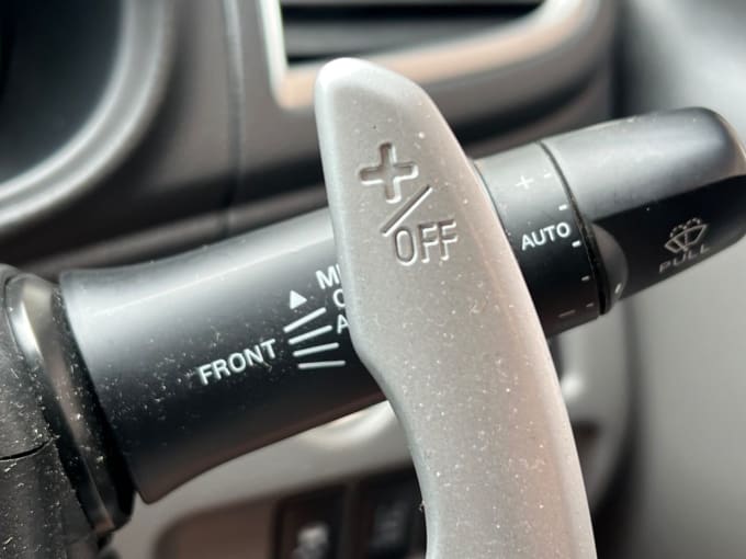 2025 Mitsubishi L200