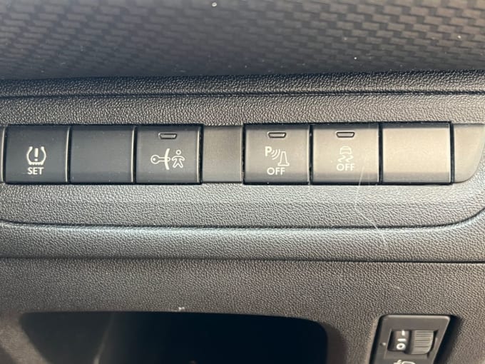 2025 Peugeot 2008