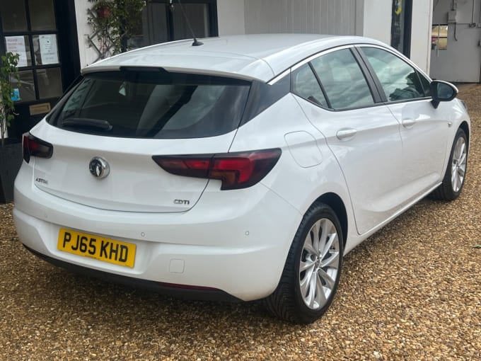 2025 Vauxhall Astra