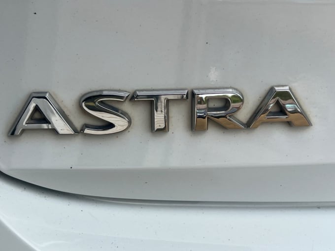 2025 Vauxhall Astra