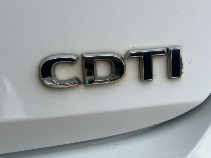 2025 Vauxhall Astra