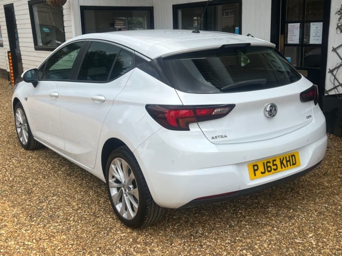 2025 Vauxhall Astra