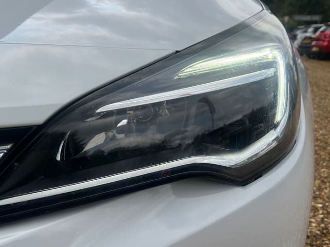 2025 Vauxhall Astra