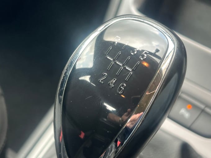 2025 Vauxhall Astra