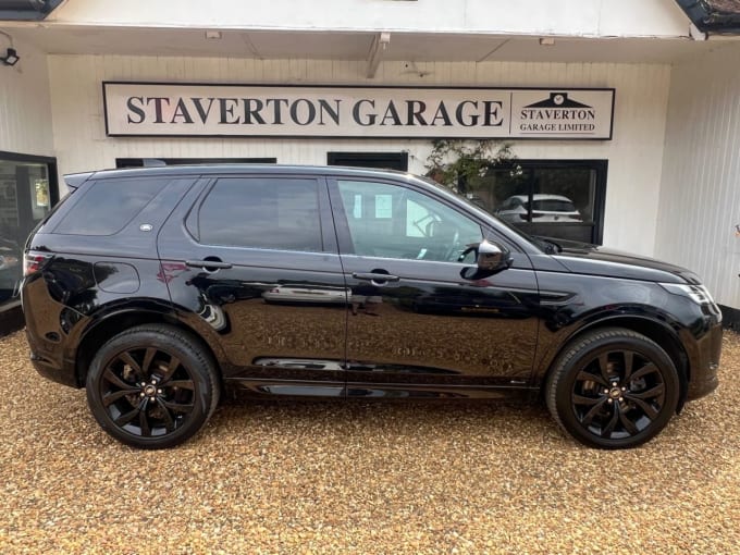 2025 Land Rover Discovery Sport