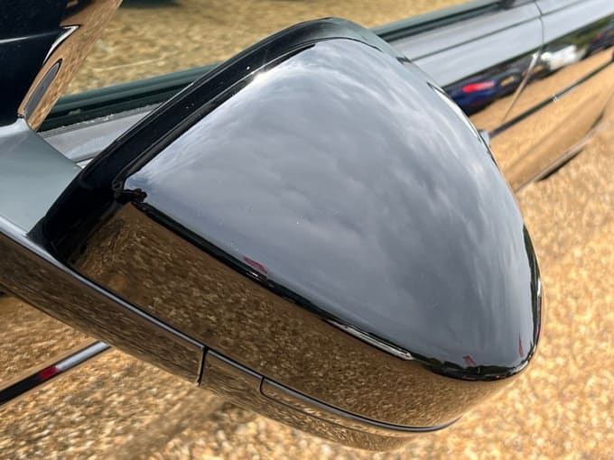 2025 Land Rover Discovery Sport