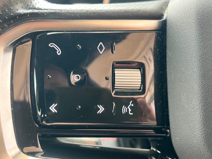 2025 Land Rover Discovery Sport