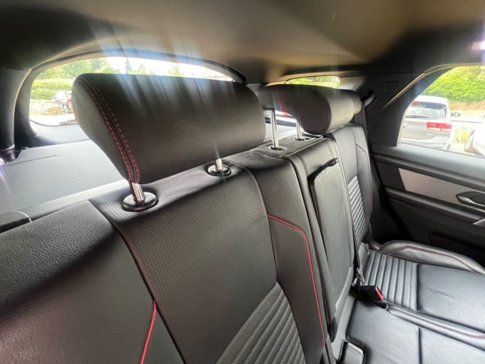 2025 Land Rover Discovery Sport